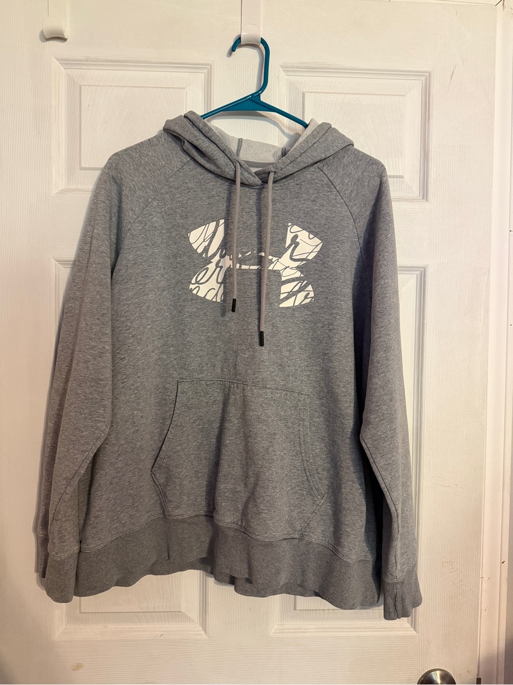 Under Armour ladies Gray Logo Hoodie Sweatshirt